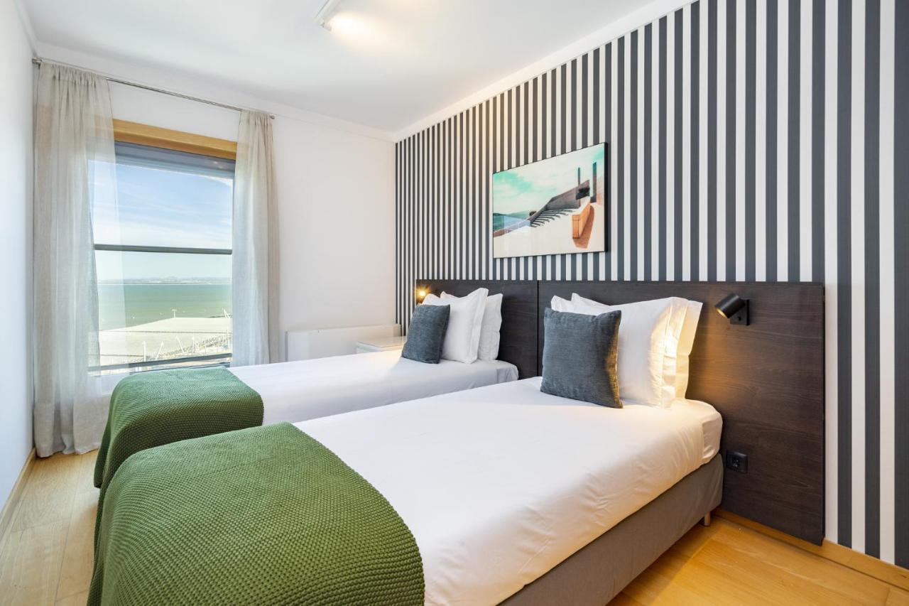 Whome Panoramic View With Elevator, Ac, Garage Perfect For Families & Business Travellers Lizbona Zewnętrze zdjęcie